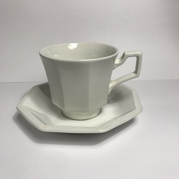 Johnson Brothers Heritage Ironstone 2 Cup & Saucer Sets White Vintage England - Picture 8 of 16